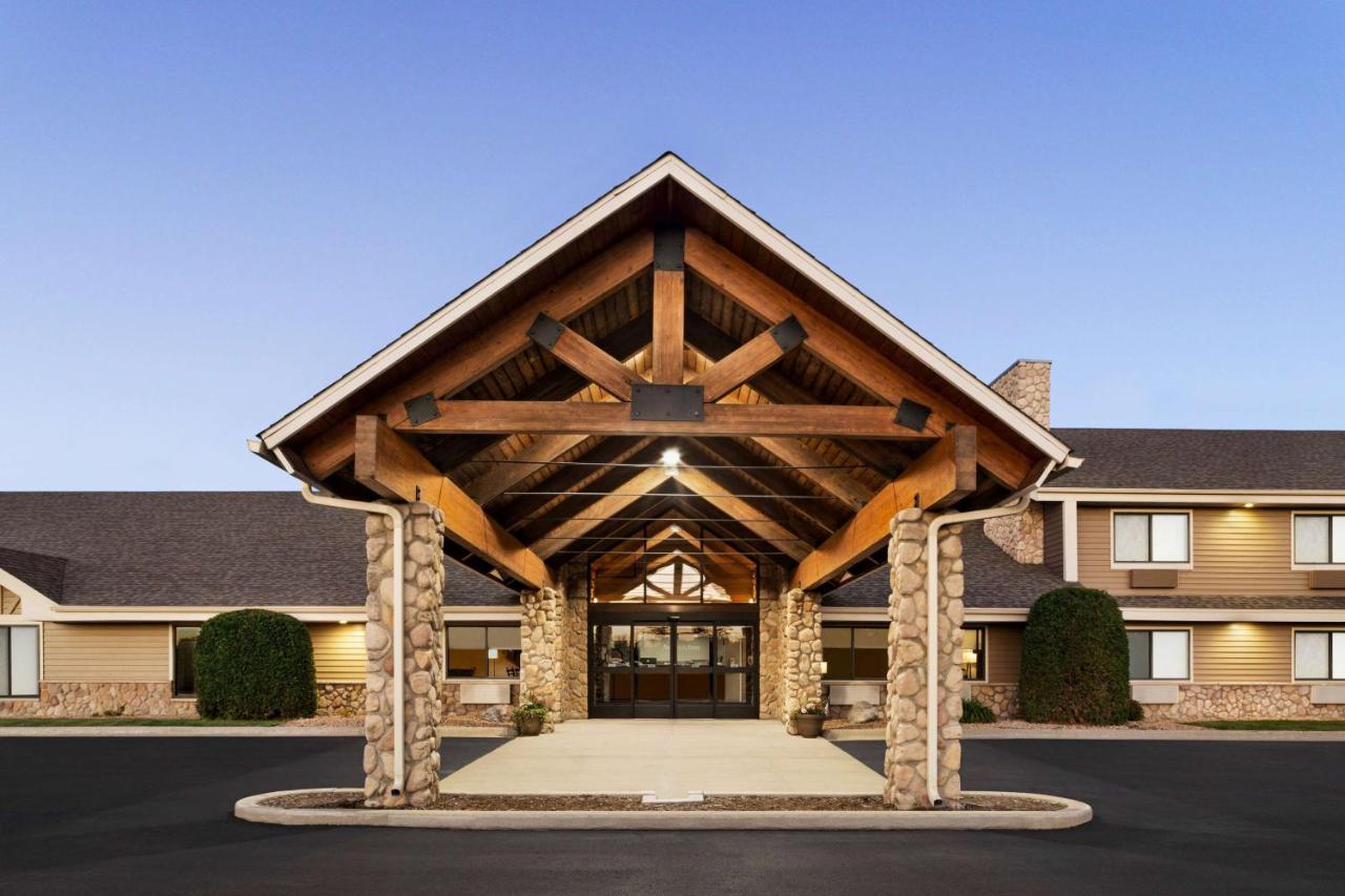 Americinn By Wyndham Hotel